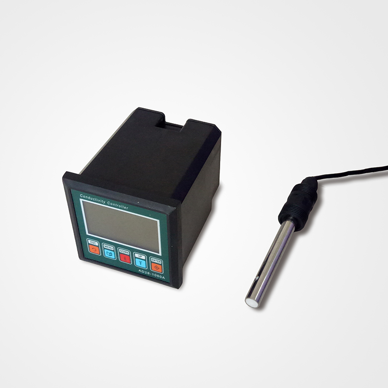 AD28-1000型工業(yè)在線(xiàn)電導率儀